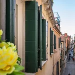 Doge\'S Pantheon & St.Mark School In Hidden Venice