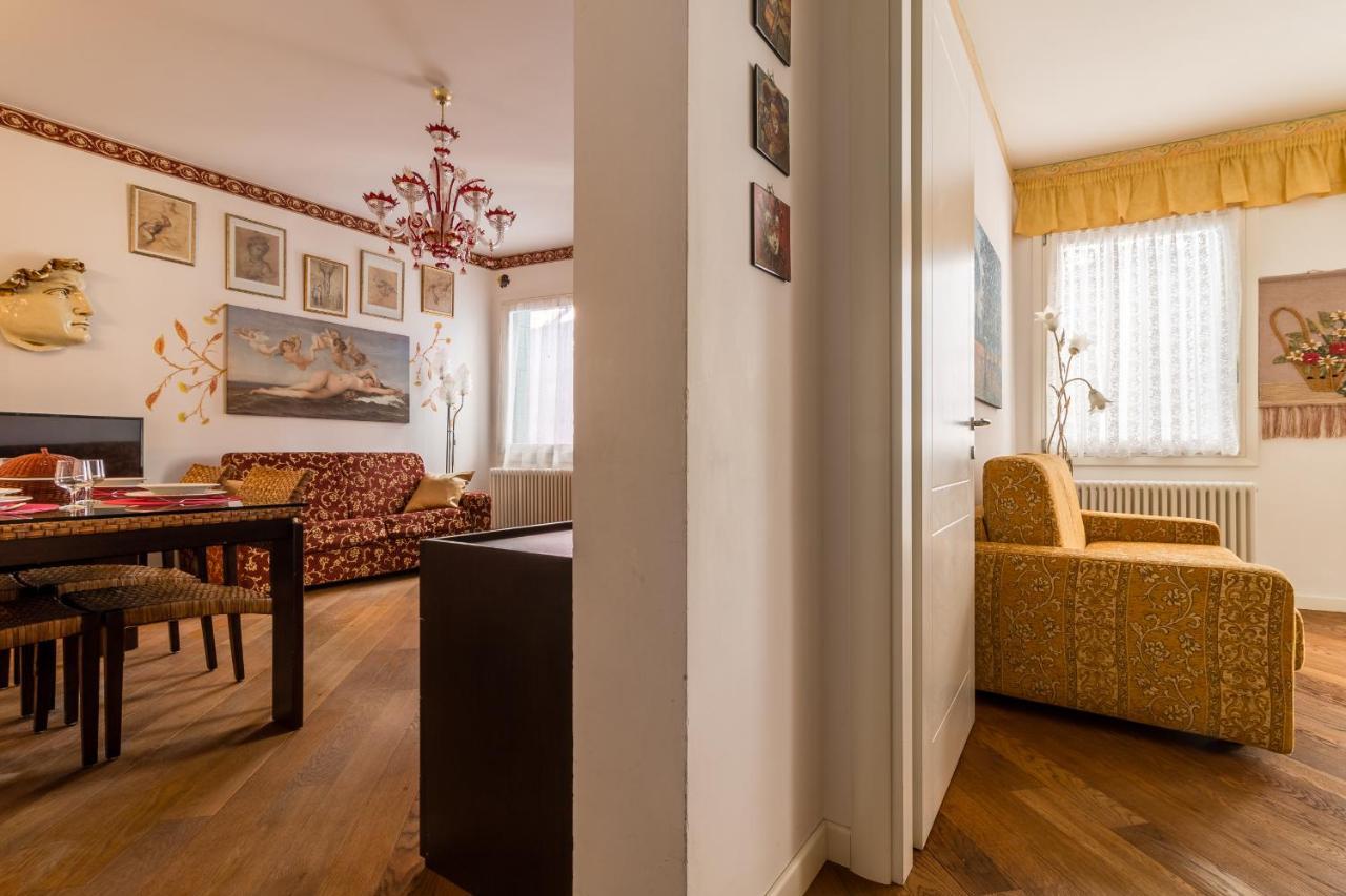 Apartament Doge's Pantheon & St.mark School In Hidden